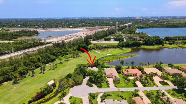 $899,000 | 8244 Lakeview Drive, West Palm Beach, FL 33412
