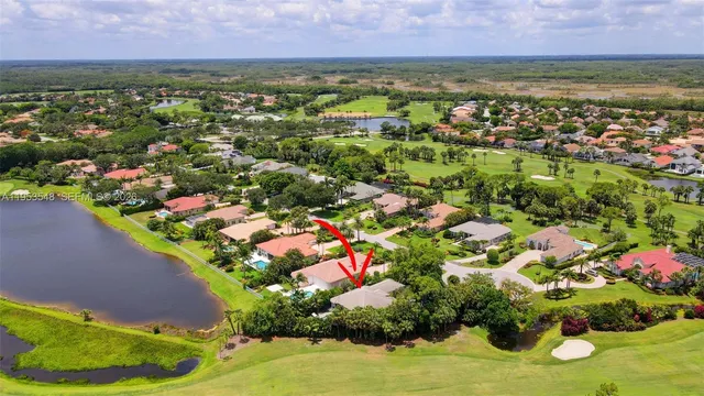 $899,000 | 8244 Lakeview Drive, West Palm Beach, FL 33412