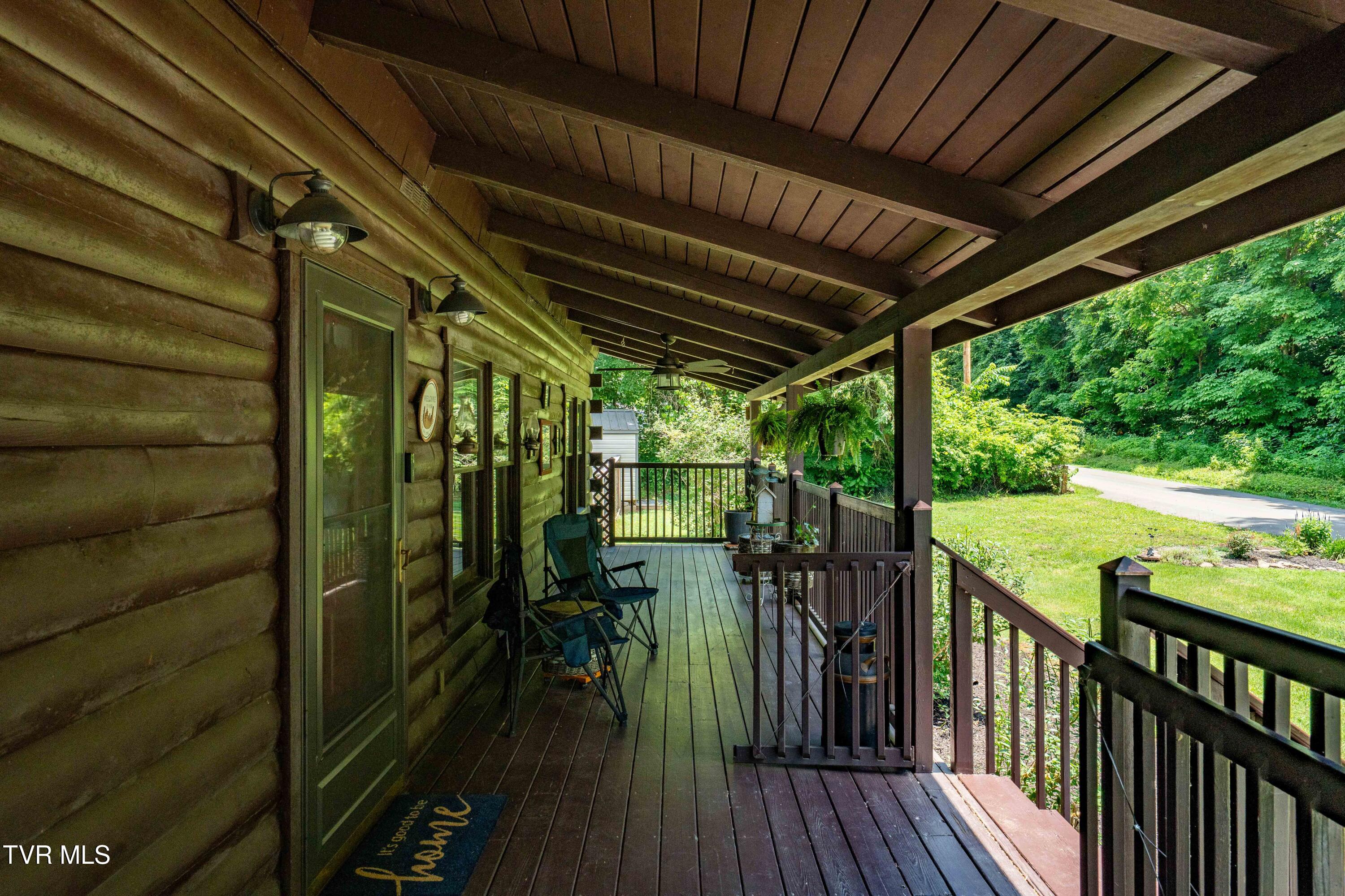 135 Grindstaff Hollow Road Elizabethton, TN 37643 - Photo 23 of 116 135 Grindstaff Hollow (36 of 83)