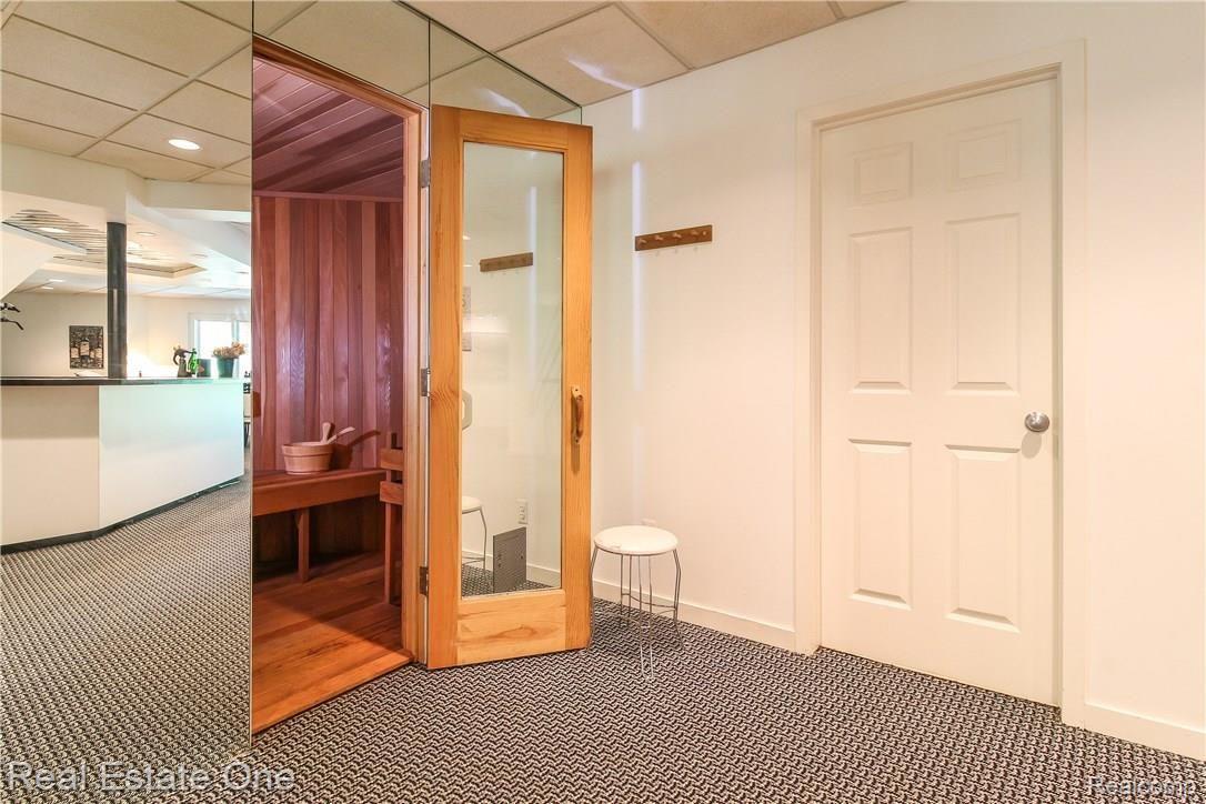 3258 Quail Ridge Circle Rochester, MI 48309 - Photo 56 of 85 054-Recreation_Room-4723082-large.jpg