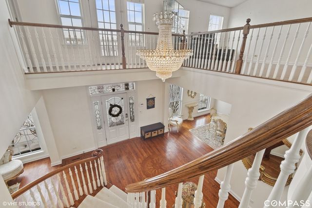 $1,000,000 | 1583 Patriot Boulevard, Glenview, IL 60026