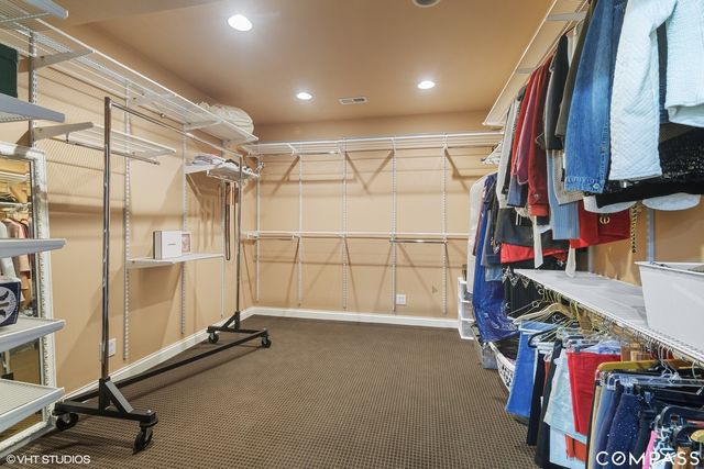 $1,000,000 | 1583 Patriot Boulevard, Glenview, IL 60026