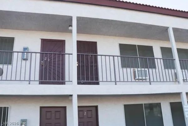 $650 | 797 East Harmon Avenue, Unit 24, Las Vegas, NV 89119