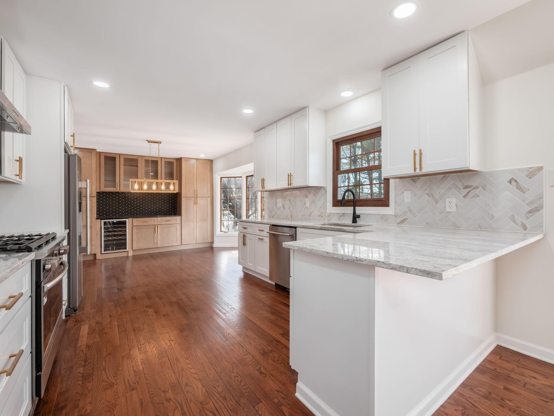 7252 Africa Road Galena, OH 43021 - Photo 12 of 70 kitchen 5