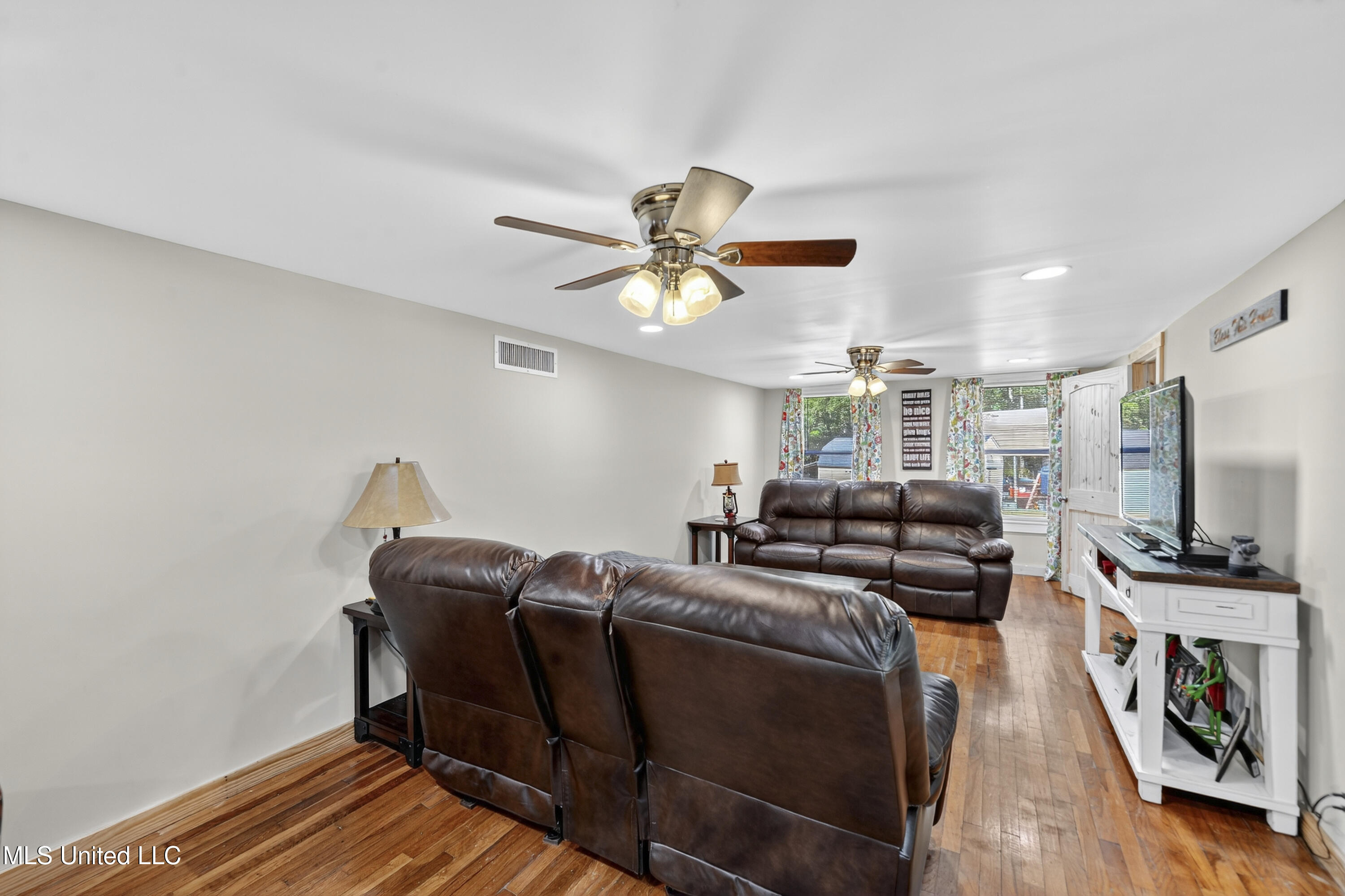 116 Fountain Lake Road Lucedale, MS 39452 - Photo 4 of 36 006