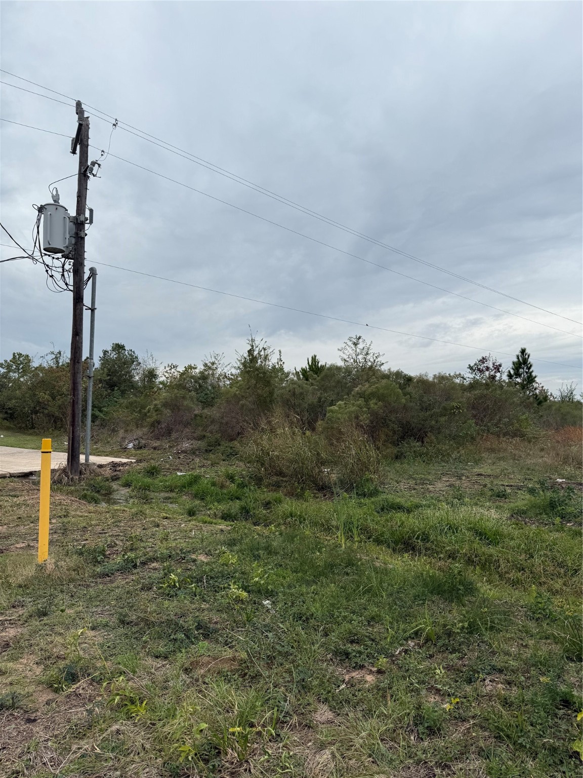 8908 Fm 2920 Spring Spring, TX 77379 - Photo 7 of 7 a view of a town with mountains in the background