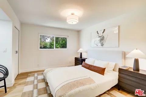 $949,000 | 476 Jeanne Court, Newbury Park, CA 91320