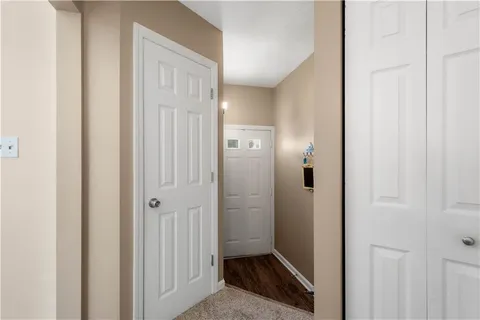 $229,900 | 185 Old Village Lane, Bethel Park, PA 15102