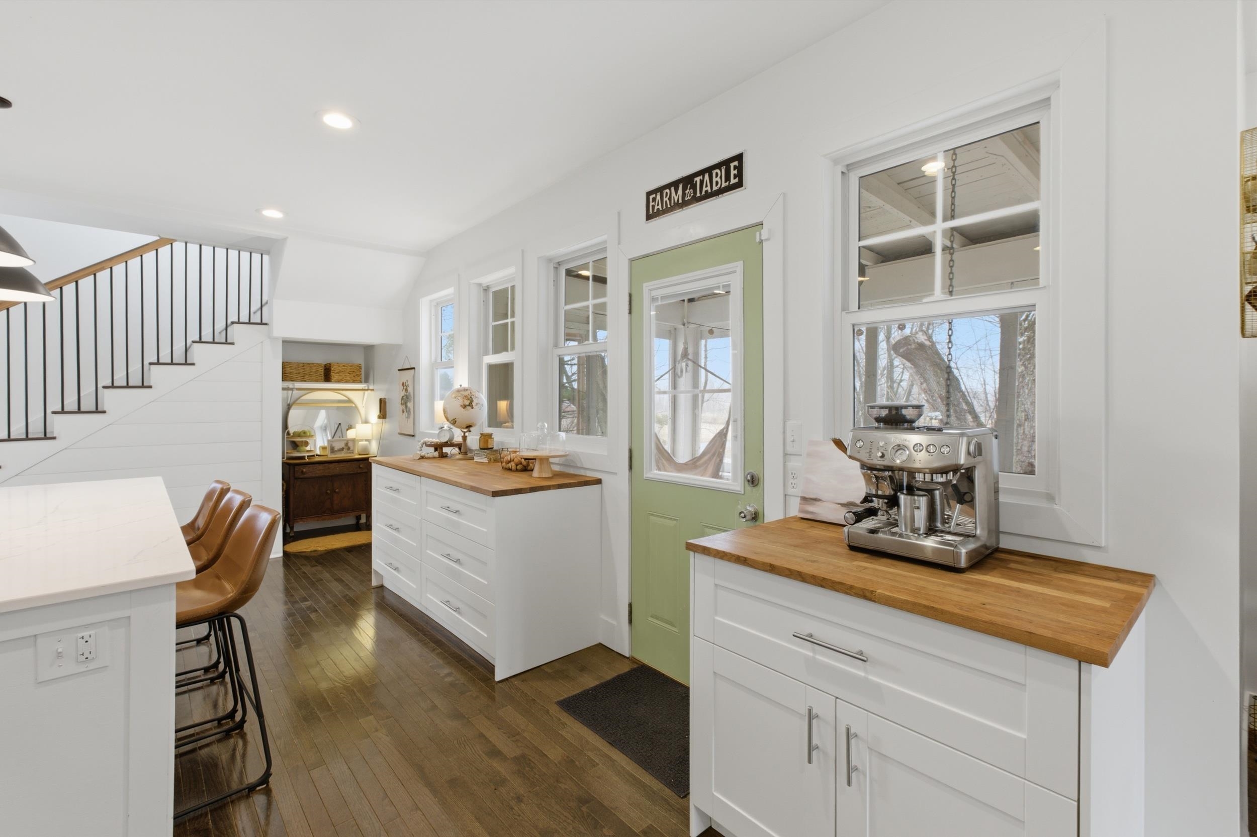 2073 Hawkinson Road Oregon, WI 53575 - Photo 16 of 71