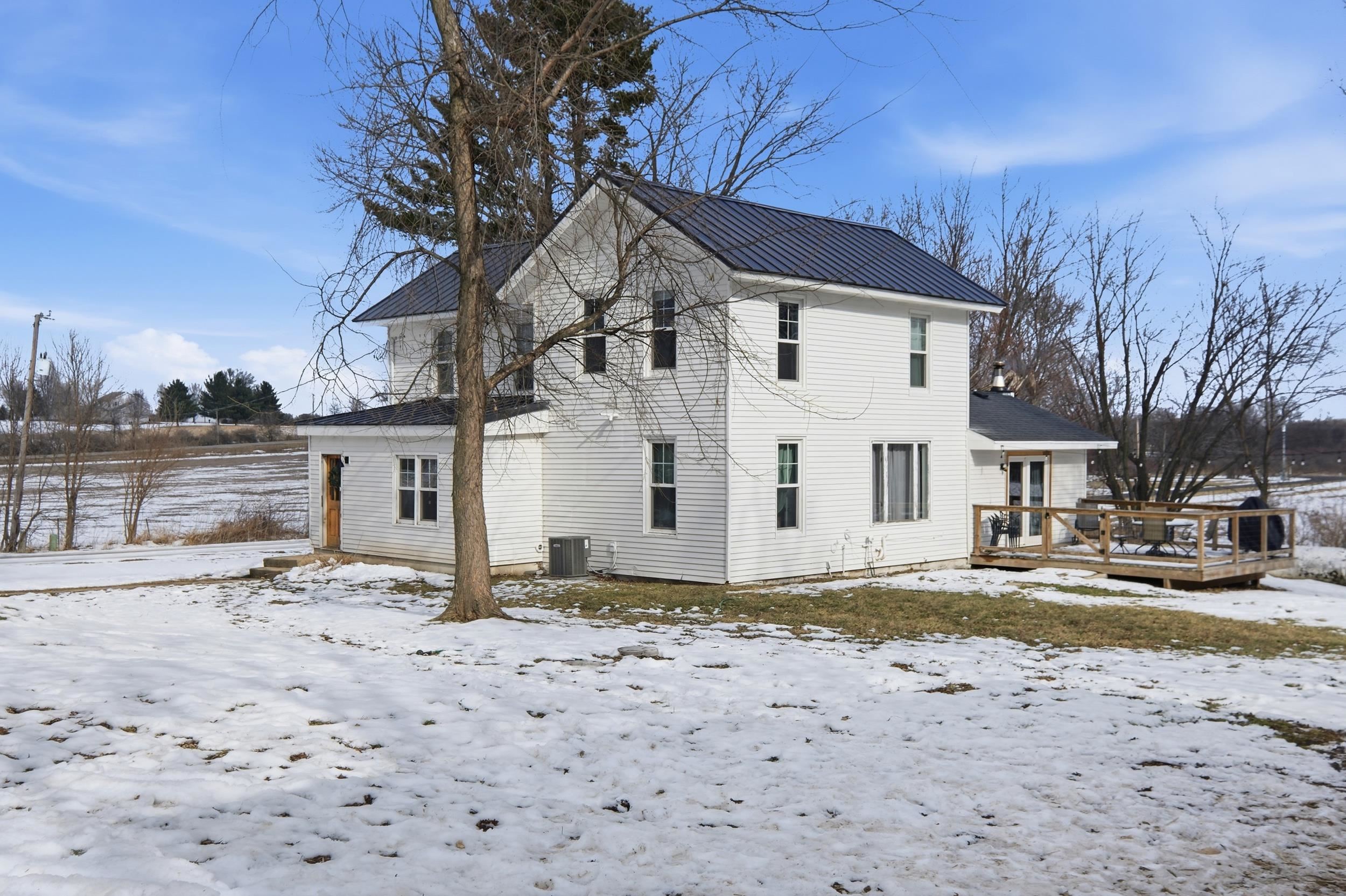 2073 Hawkinson Road Oregon, WI 53575 - Photo 46 of 71