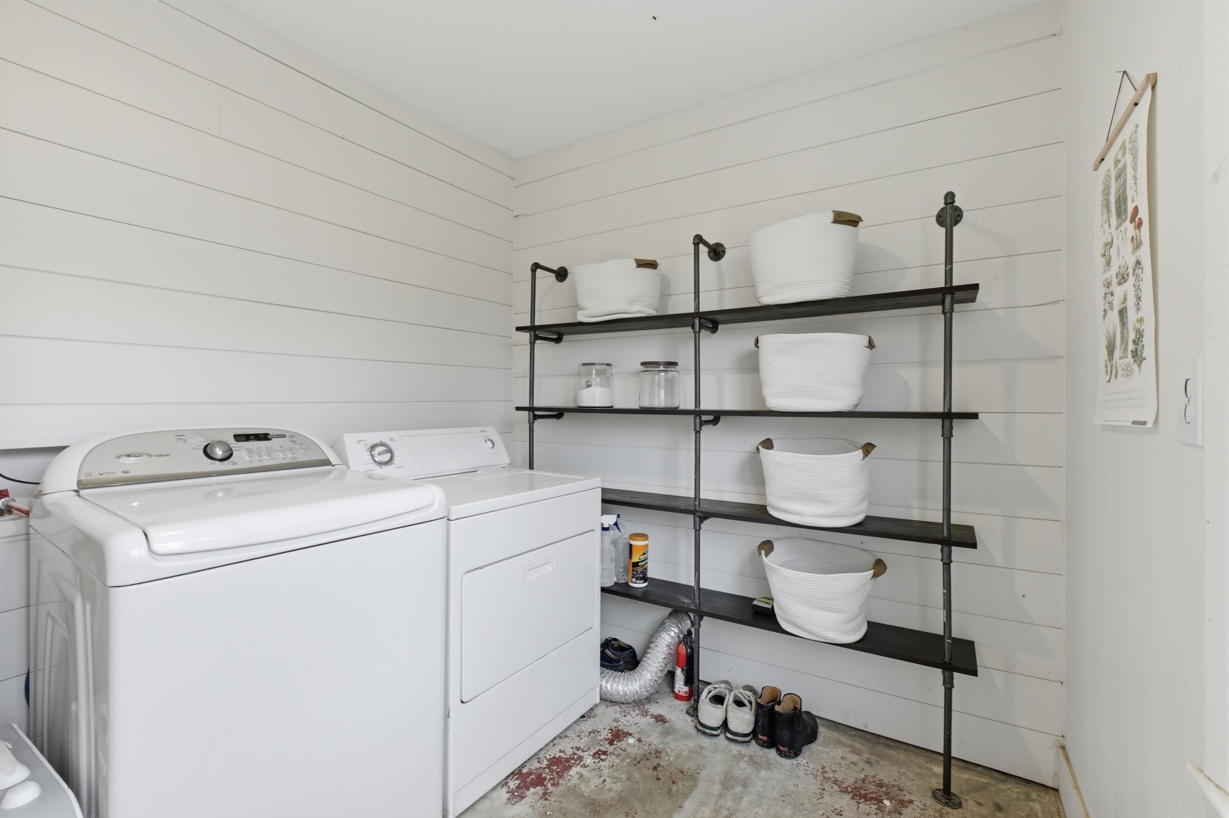 2073 Hawkinson Road Oregon, WI 53575 - Photo 6 of 71