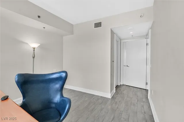 $2,695 | 2700 South Las Vegas Boulevard, Unit 3407, Las Vegas, NV 89109