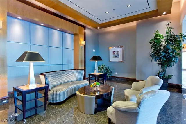 $2,695 | 2700 South Las Vegas Boulevard, Unit 3407, Las Vegas, NV 89109