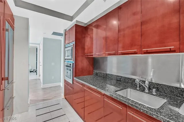 $2,695 | 2700 South Las Vegas Boulevard, Unit 3407, Las Vegas, NV 89109