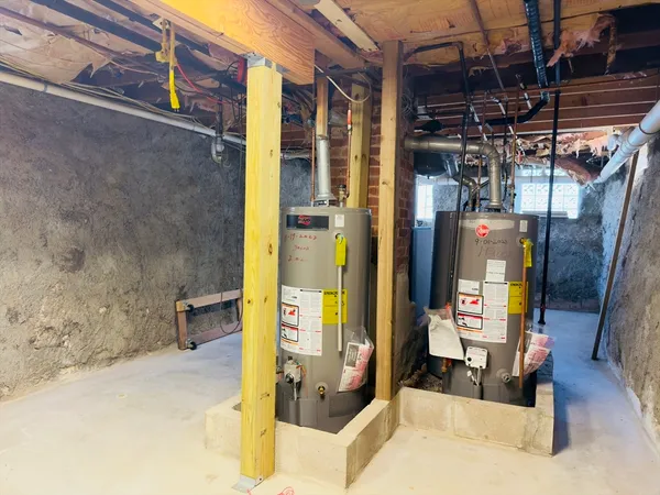 $859,999 | 36 McClure Place, Fall River, MA 02720