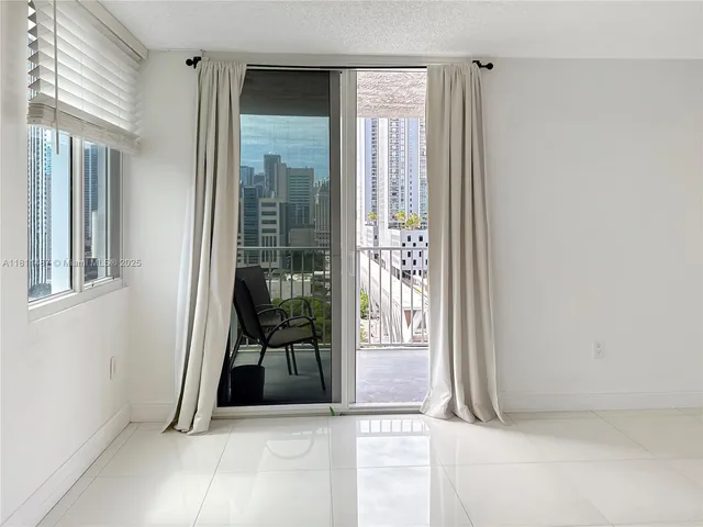 $369,000 | 850 North Miami Avenue, Unit W1903, Miami, FL 33136
