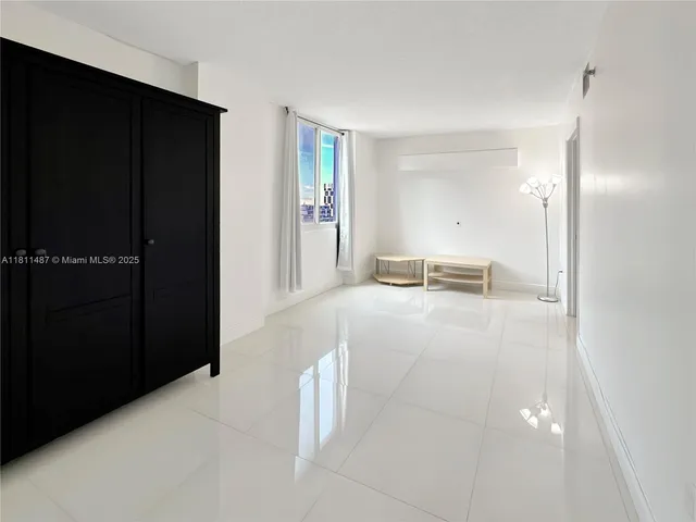 $369,000 | 850 North Miami Avenue, Unit W1903, Miami, FL 33136