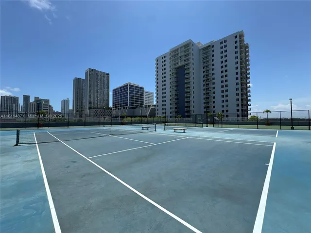 $369,000 | 850 North Miami Avenue, Unit W1903, Miami, FL 33136
