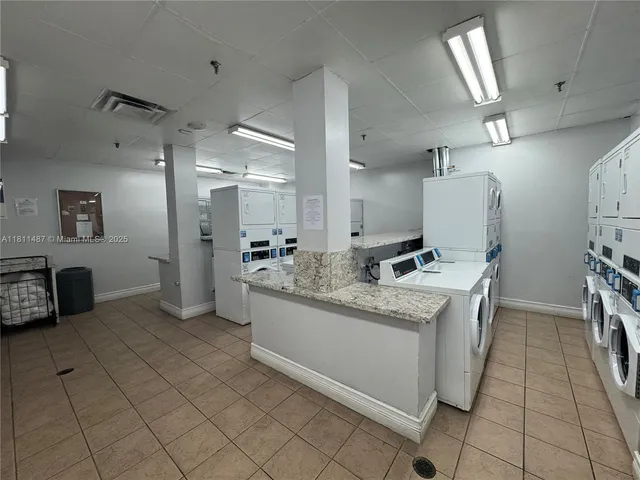 $369,000 | 850 North Miami Avenue, Unit W1903, Miami, FL 33136