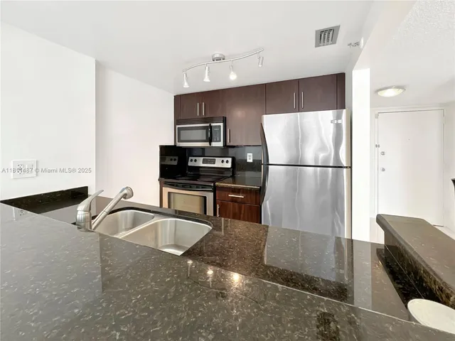 $369,000 | 850 North Miami Avenue, Unit W1903, Miami, FL 33136