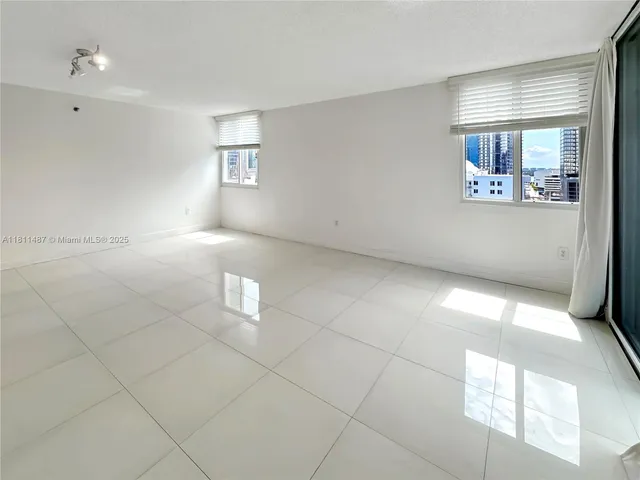 $369,000 | 850 North Miami Avenue, Unit W1903, Miami, FL 33136
