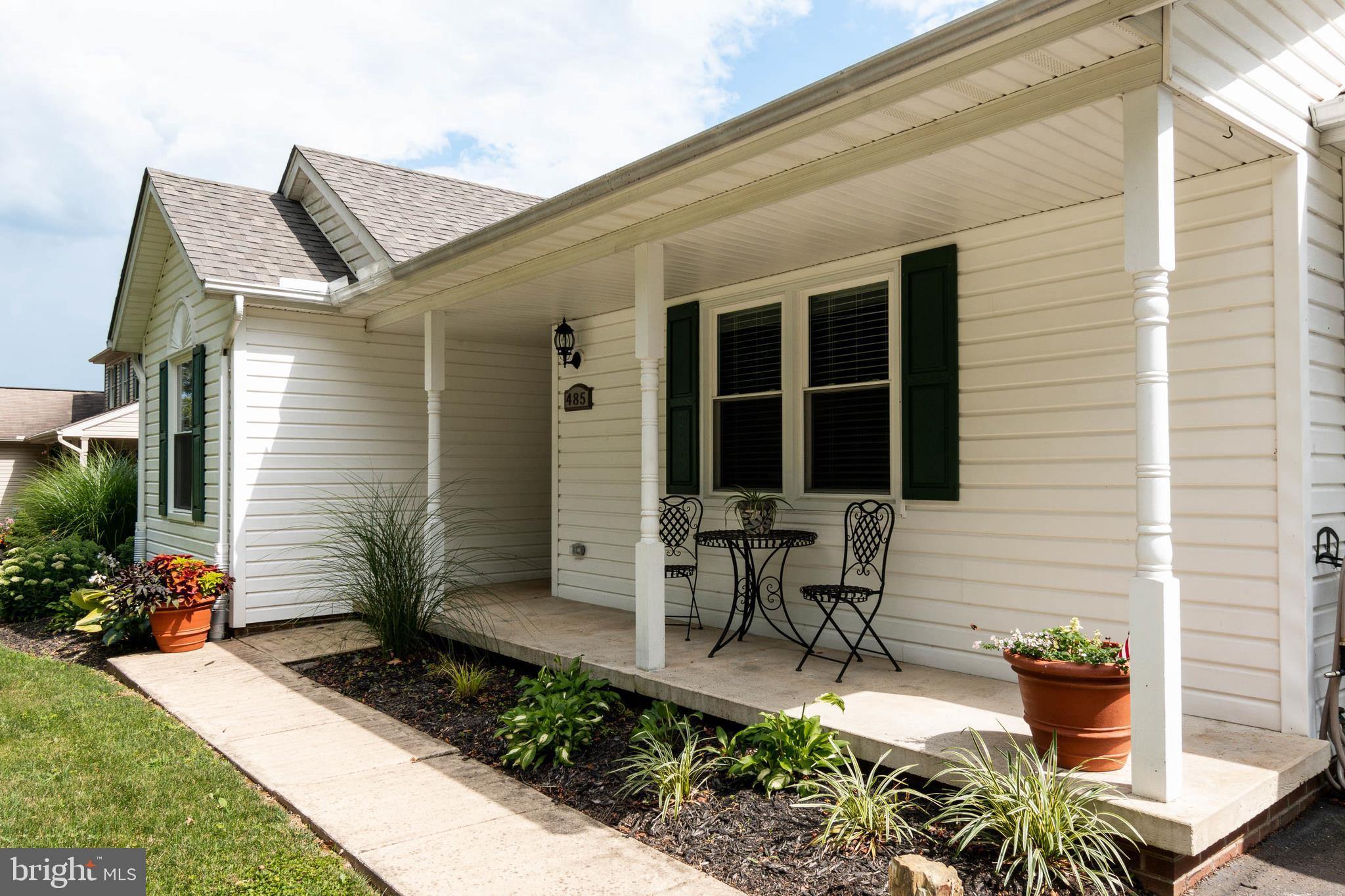 485 Basehoar School Road Littlestown, PA 17340 - Photo 4 of 40 Covered Front Porch