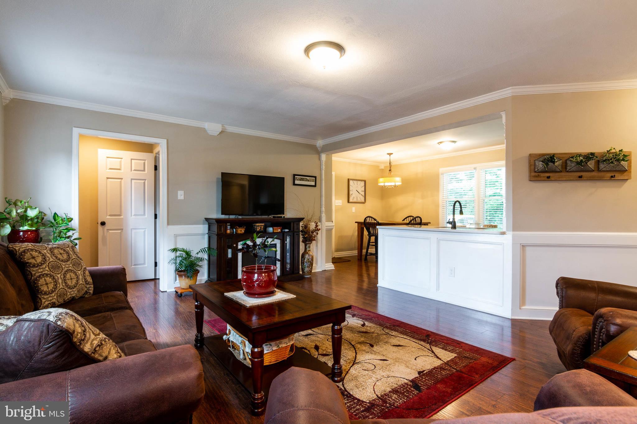 485 Basehoar School Road Littlestown, PA 17340 - Photo 8 of 40 Spacious Living Room, View 4
