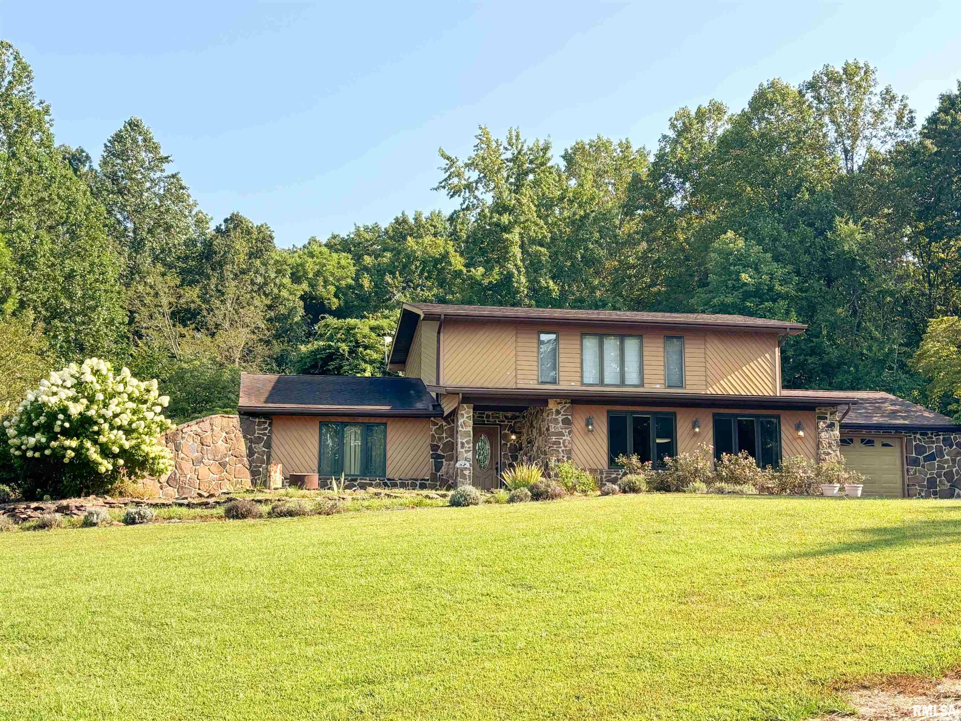 480 Brown Section Road Cobden, IL 62920 - Photo 1 of 53 Gallery Image 1