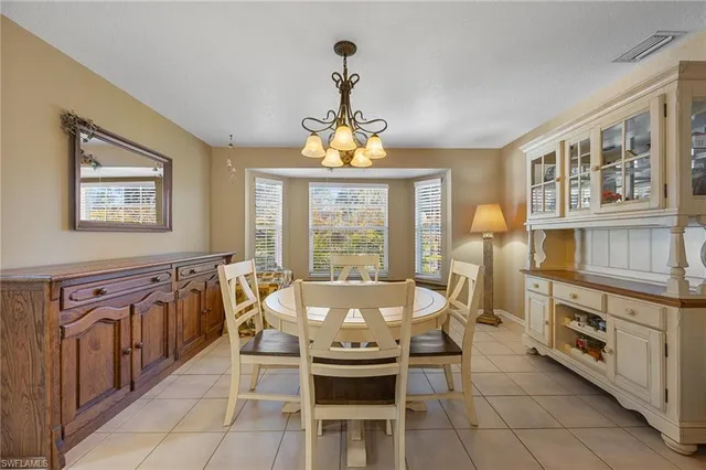 $599,900 | 2610 6th Avenue Northeast, Naples, FL 34120