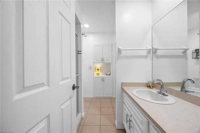 $599,900 | 2610 6th Avenue Northeast, Naples, FL 34120