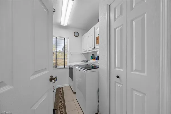 $599,900 | 2610 6th Avenue Northeast, Naples, FL 34120