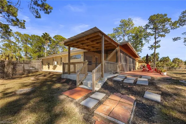 $599,900 | 2610 6th Avenue Northeast, Naples, FL 34120