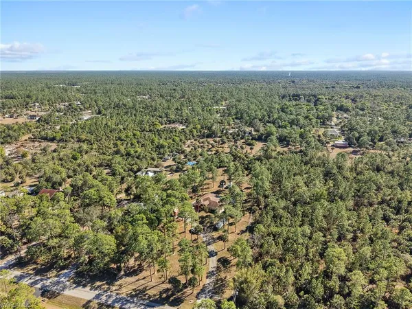 $599,900 | 2610 6th Avenue Northeast, Naples, FL 34120