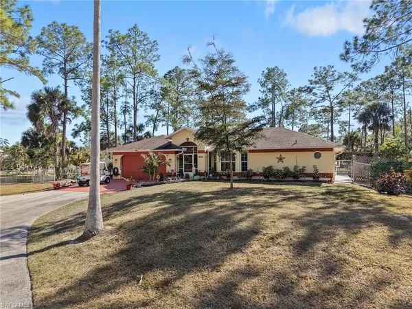 $599,900 | 2610 6th Avenue Northeast, Naples, FL 34120