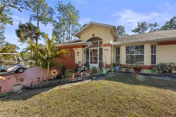 $599,900 | 2610 6th Avenue Northeast, Naples, FL 34120