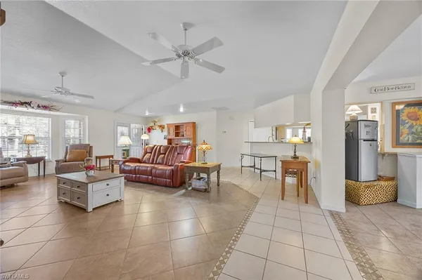 $599,900 | 2610 6th Avenue Northeast, Naples, FL 34120