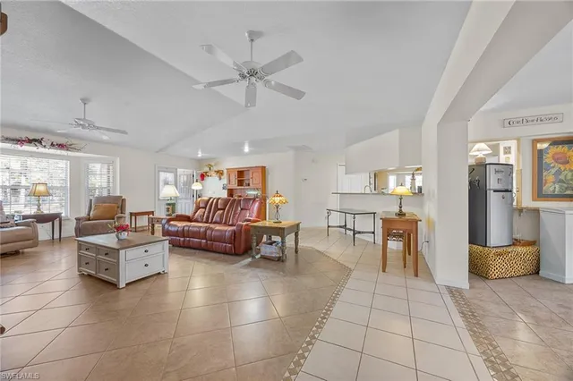 $599,900 | 2610 6th Avenue Northeast, Naples, FL 34120