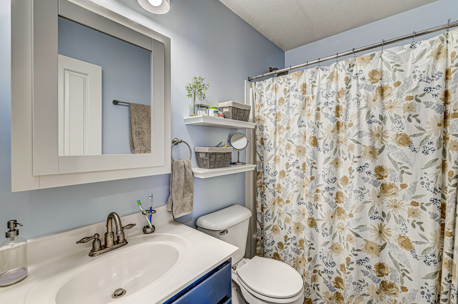 9024 Rider Drive Fishers, IN 46038 - Photo 14 of 41 Gallery Image 14