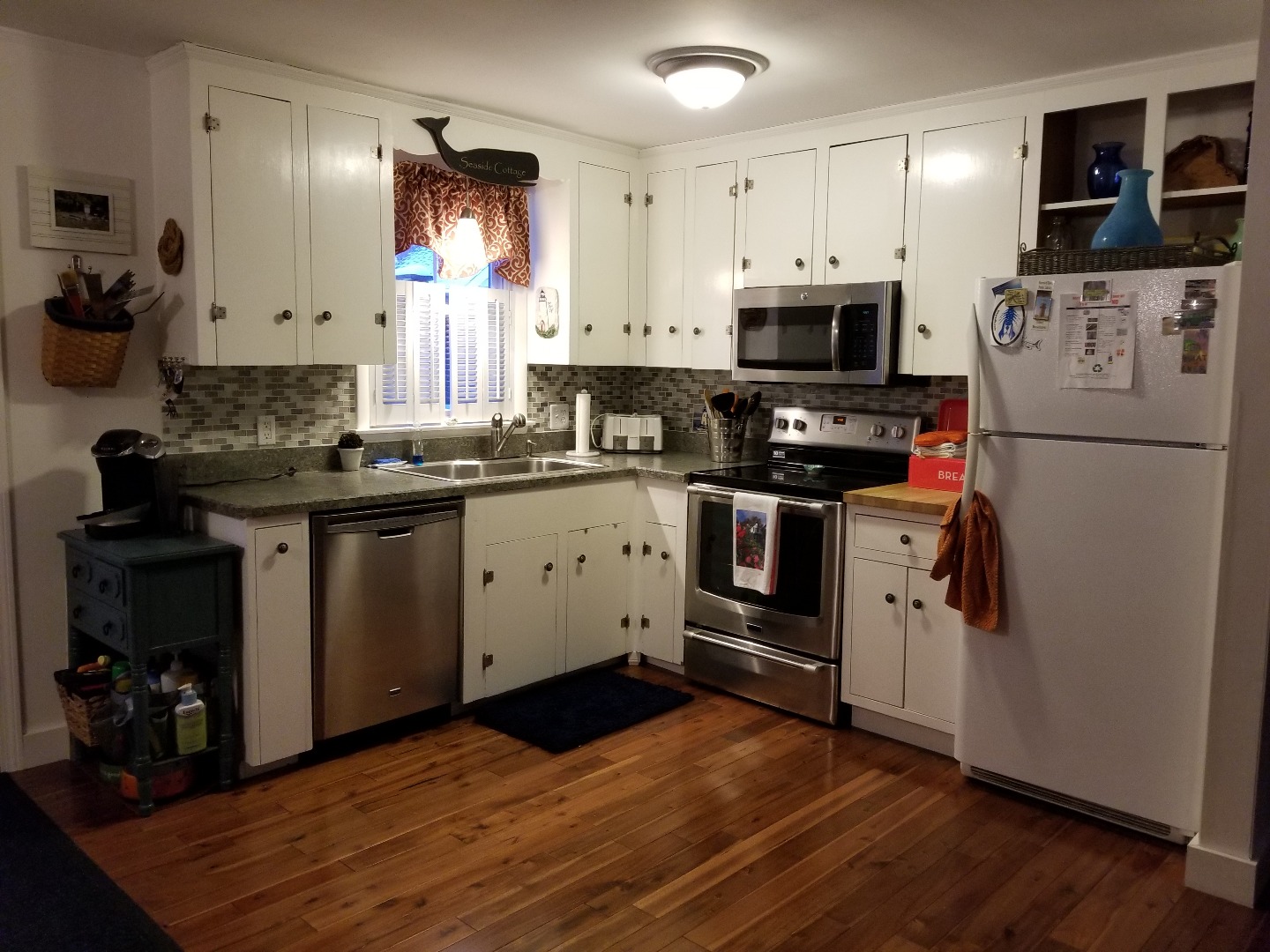 66 Pine Tree Road Vineyard Haven, MA 02568 - Photo 3 of 14 Gallery Image 3