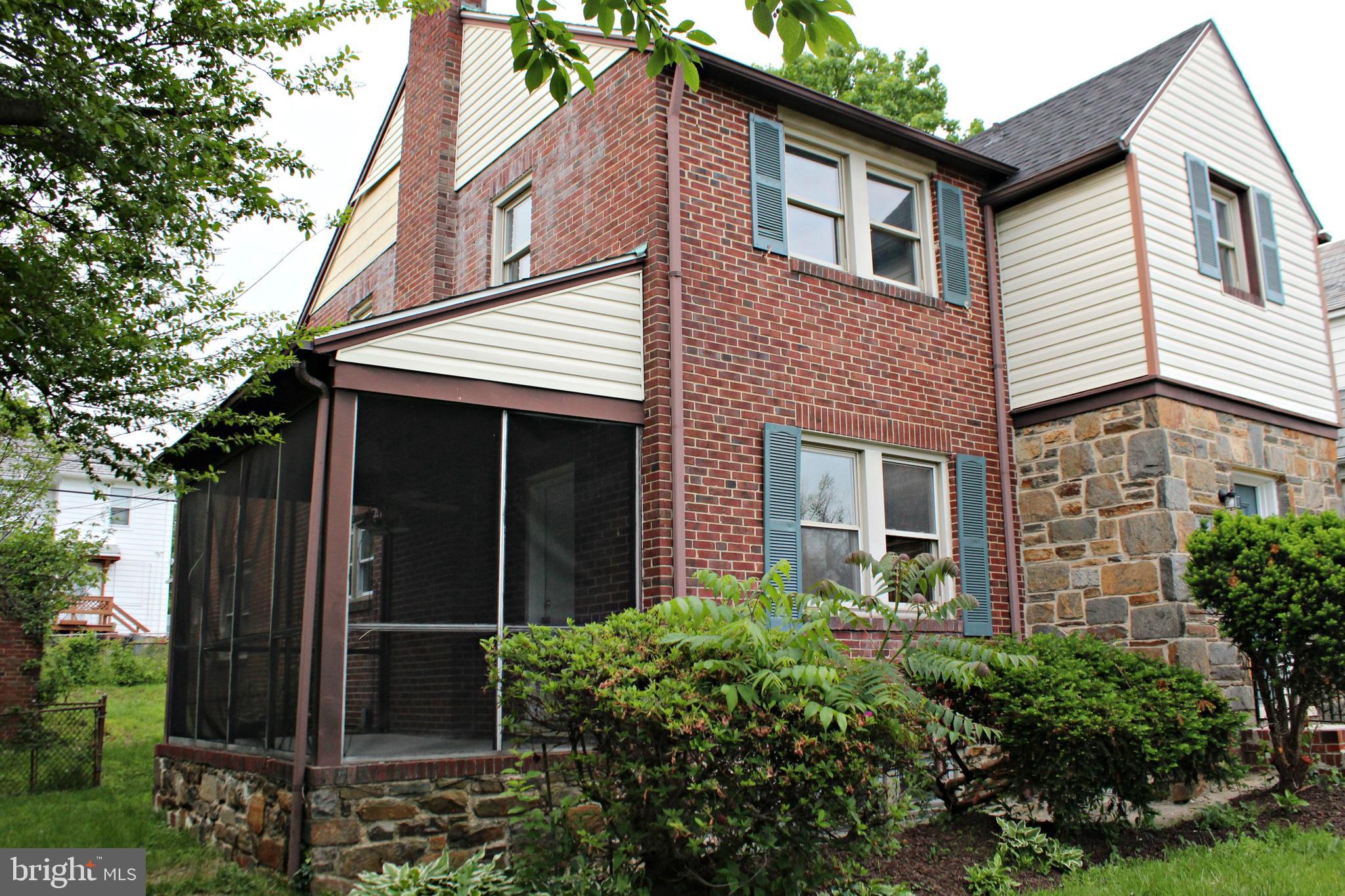 3608 Dennlyn Road Baltimore, MD 21215 - Photo 2 of 26 Gallery Image 2