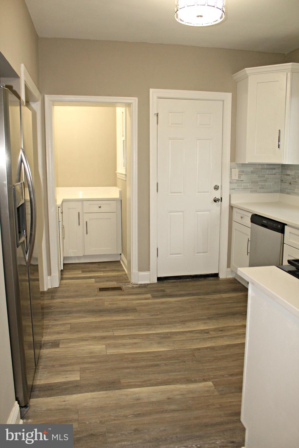 3608 Dennlyn Road Baltimore, MD 21215 - Photo 6 of 26 Gallery Image 6