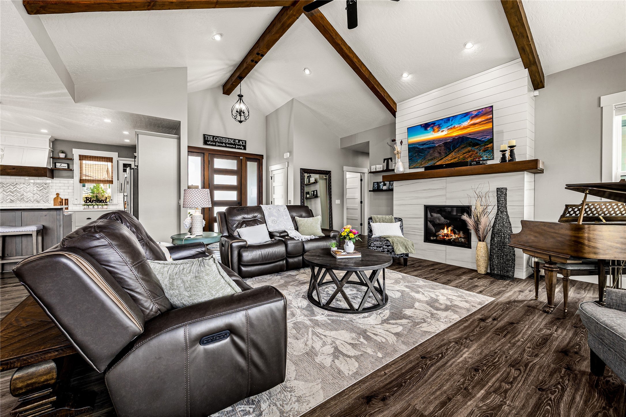 5583 Canyon River Road Missoula, MT 59802 - Photo 10 of 66 Gallery Image 10