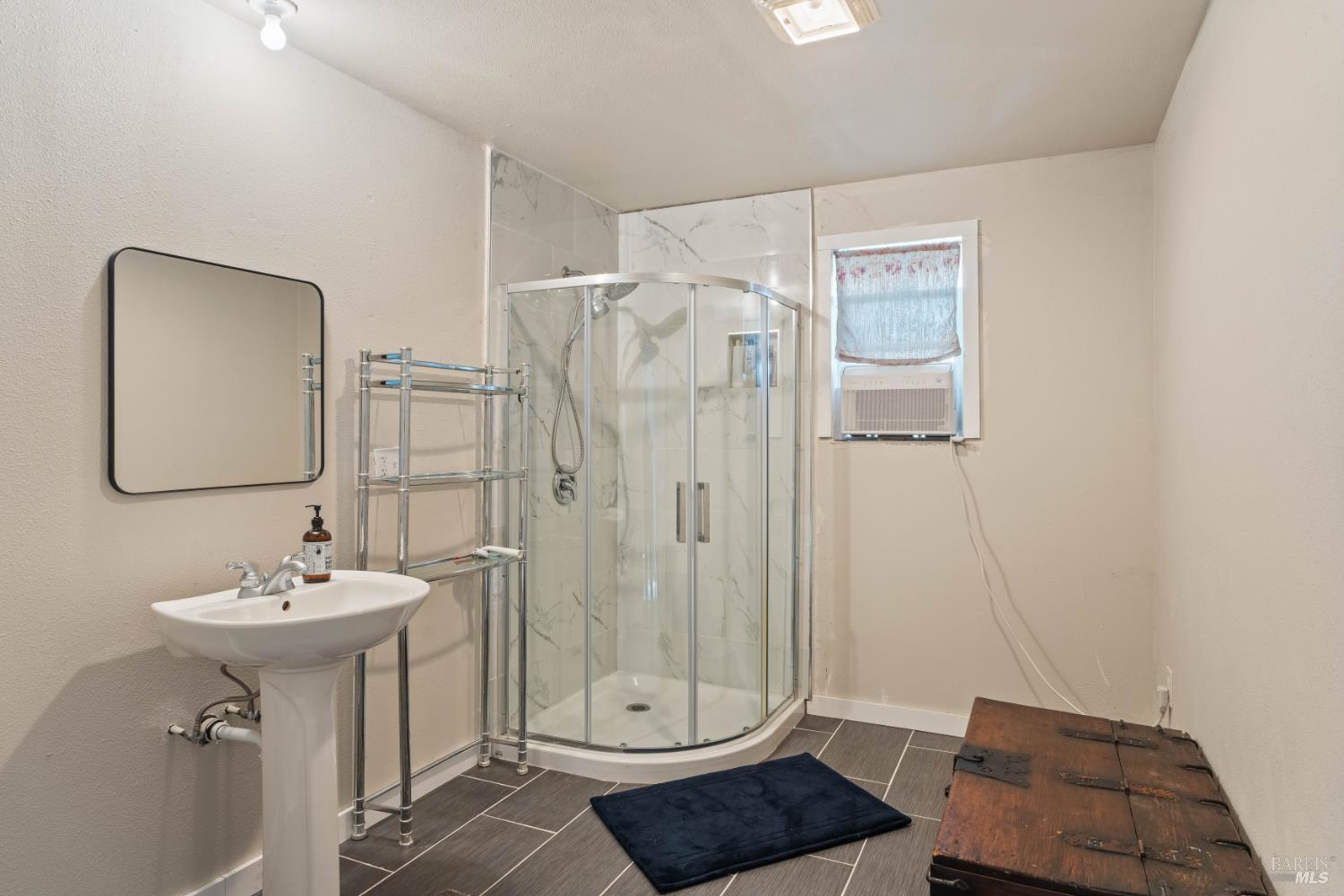 14590 Ridgeview Road Willits, CA 95490 - Photo 16 of 37 a bathroom with a sink toilet and shower