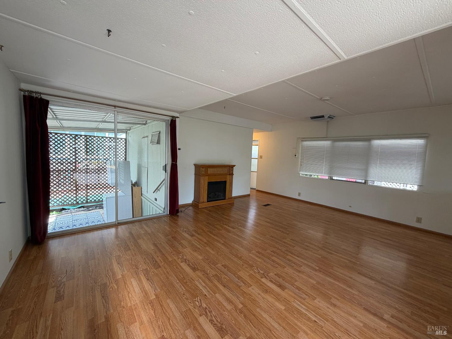 227 Hermosa Circle Santa Rosa, CA 95409 - Photo 4 of 19