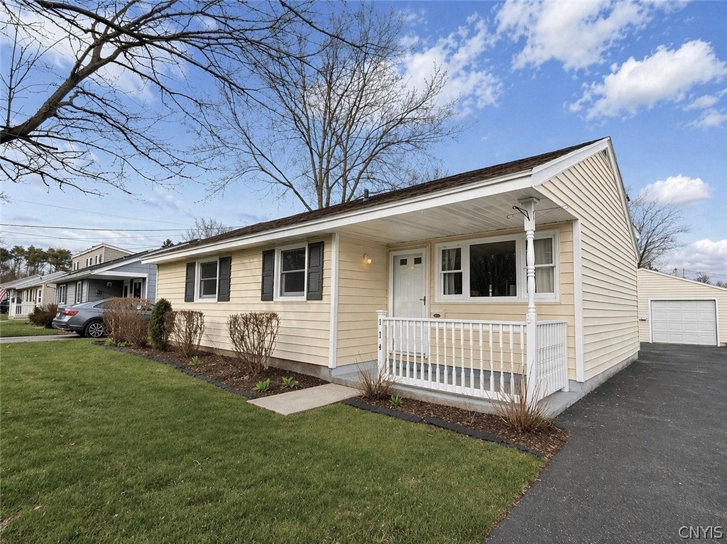 114 Colonel Drive Rome, NY 13440 - Photo 3 of 36