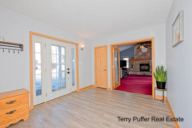 $325,000 | 1497 West Grand River Avenue, Ionia, MI 48846