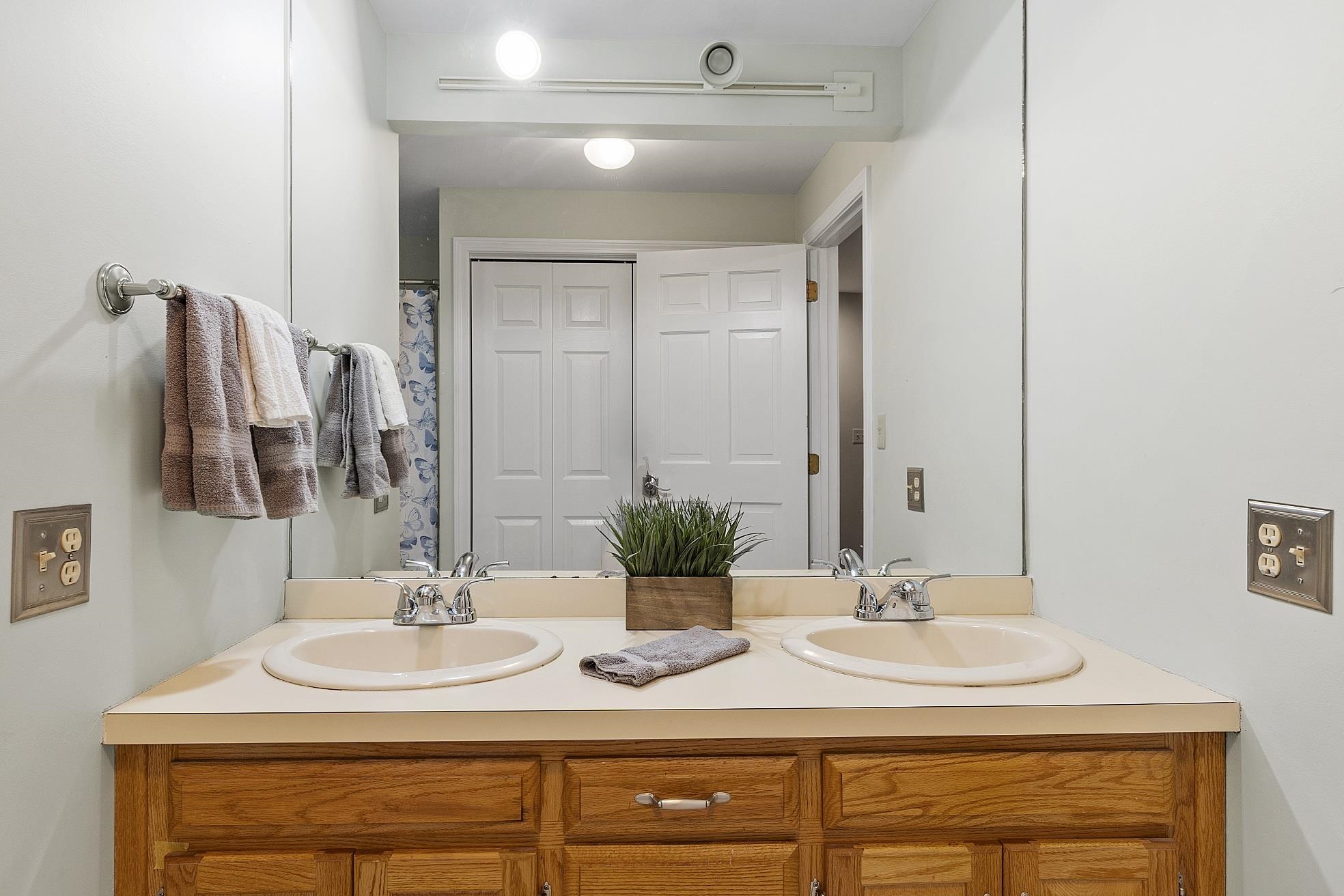 153 Coffin Road, Unit 32 Epping, NH 03042 - Photo 28 of 39