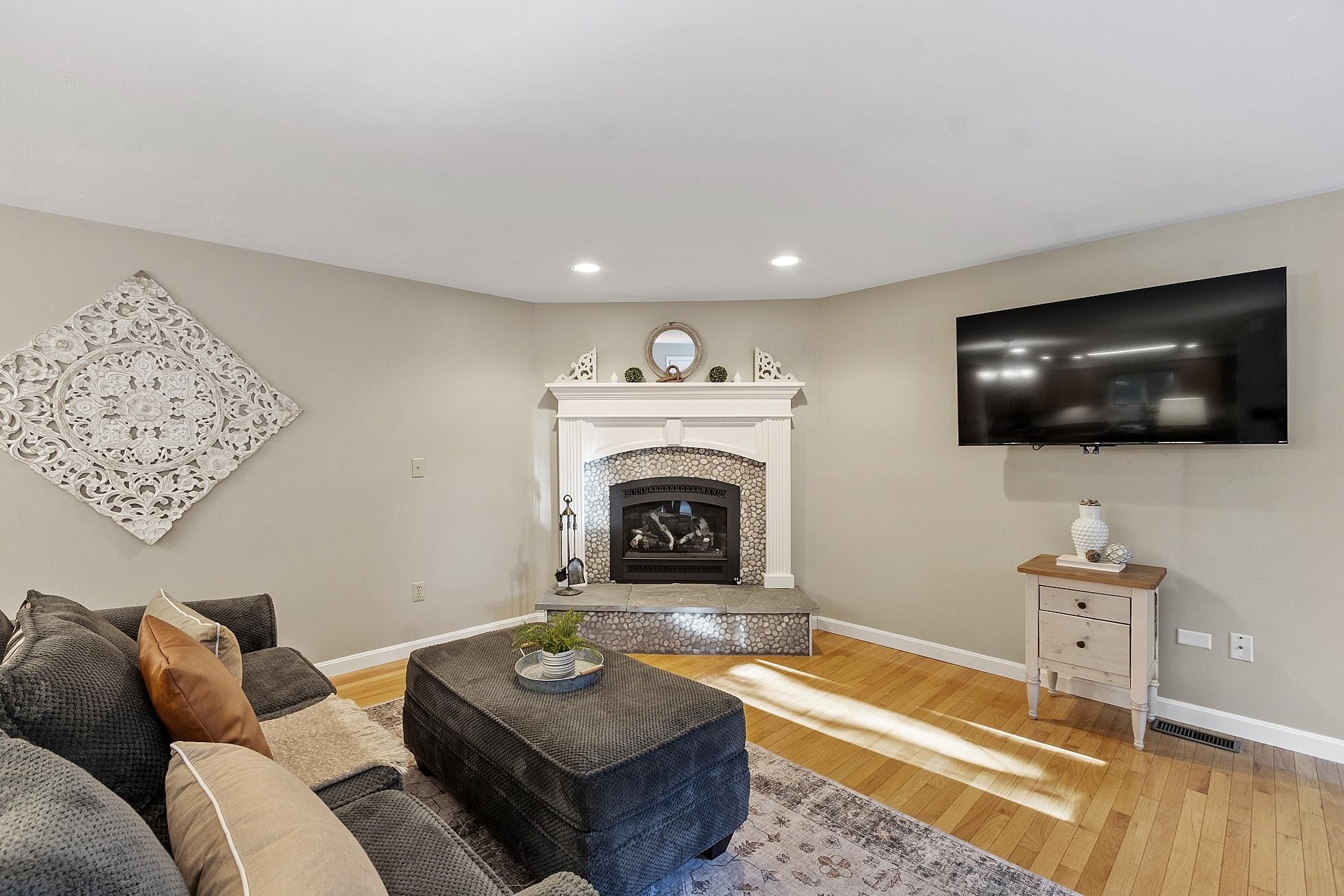 153 Coffin Road, Unit 32 Epping, NH 03042 - Photo 4 of 39