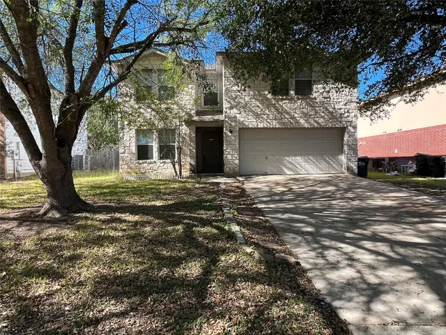 $1,695 | 110 Christopher Cove, Kyle, TX 78640