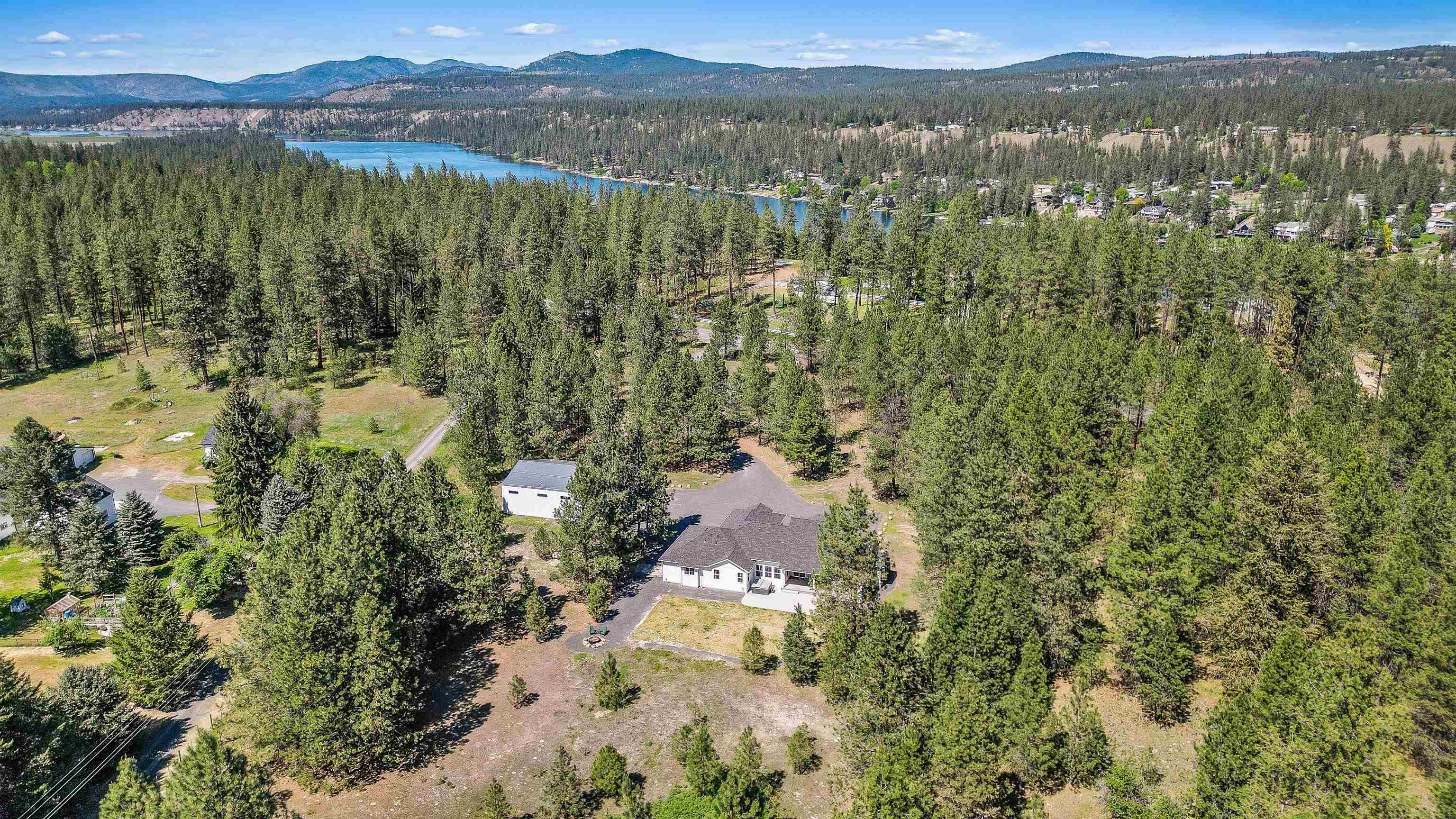 13815 West Charles Road Nine Mile Falls, WA 99026 - Photo 26 of 39